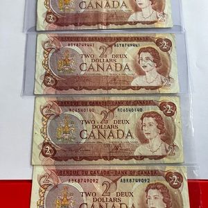 1974 Vintage Canadian Currency 4 Bills